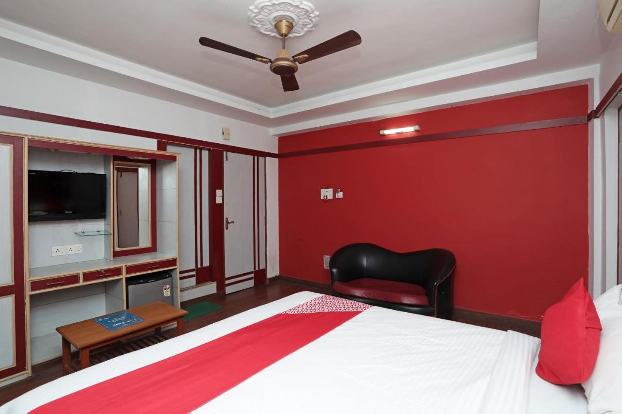 Oyo 26143 Hotel Abedin Kolkata Exterior photo